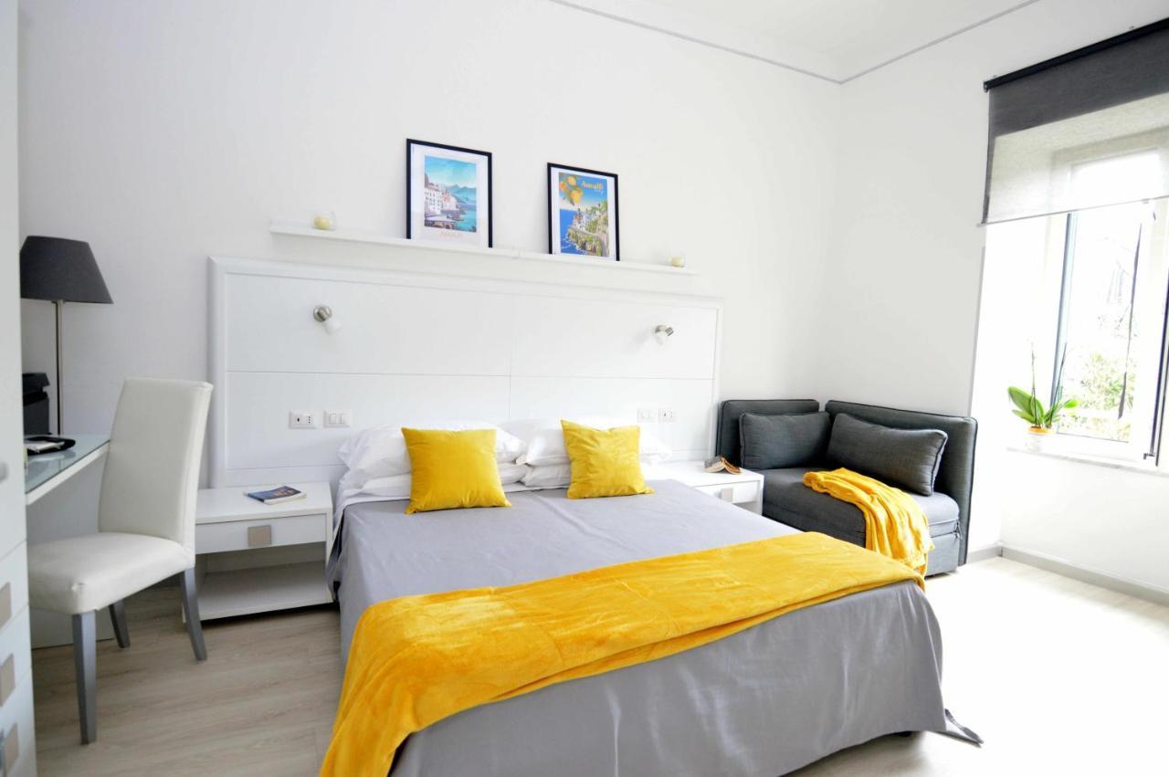 La Terrazza Family Holidays - Sorrento Coast Сант'Агнело Екстериор снимка