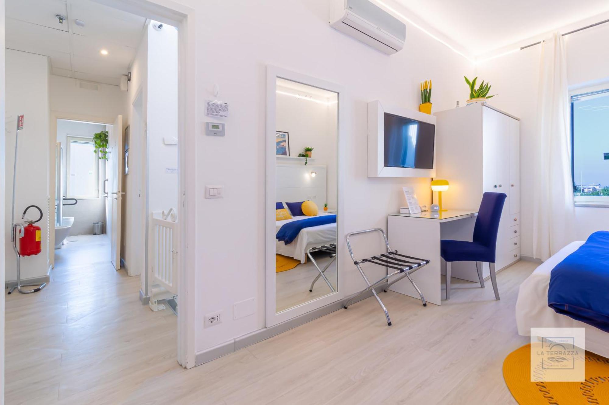 La Terrazza Family Holidays - Sorrento Coast Сант'Агнело Екстериор снимка