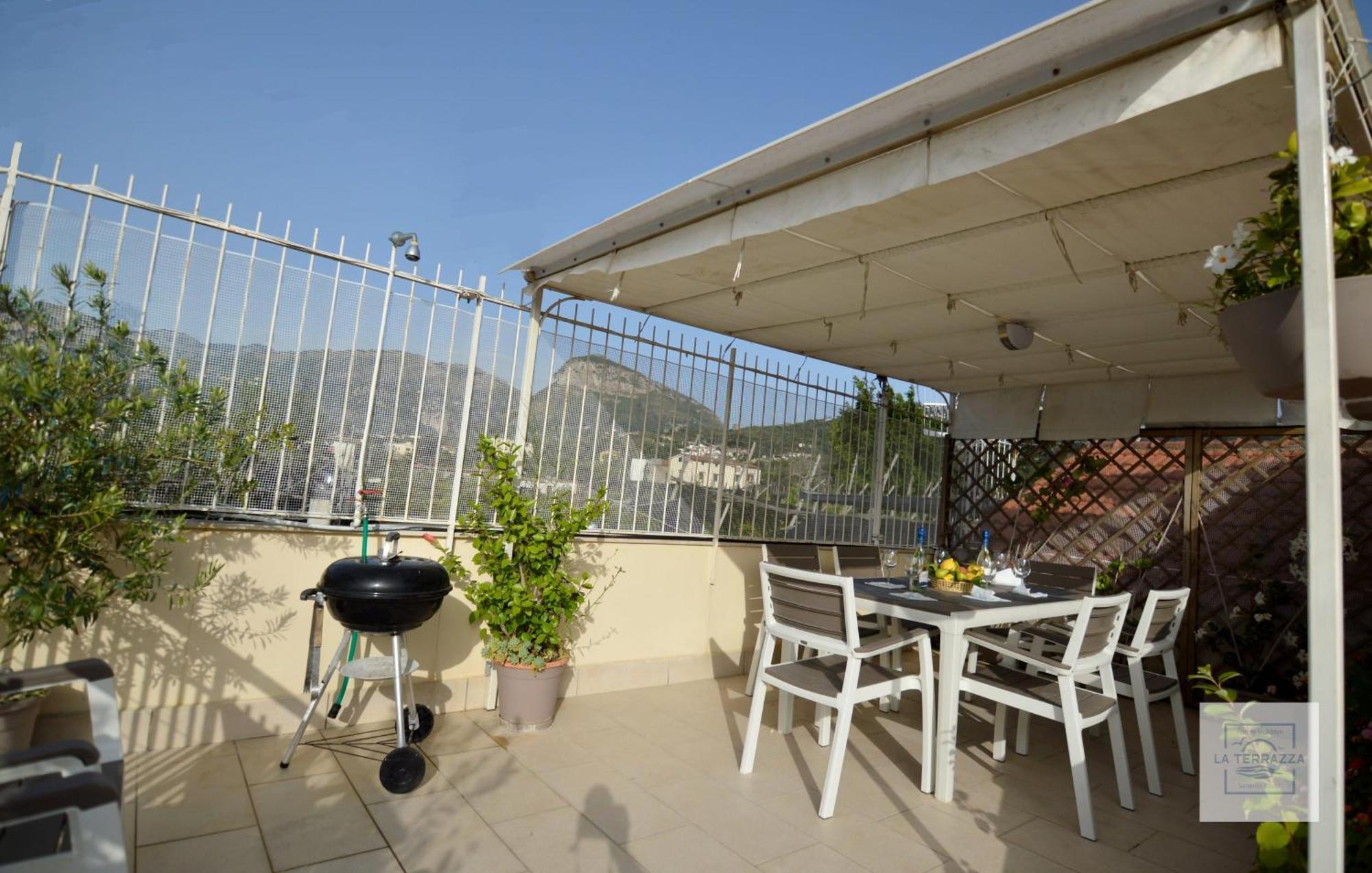 La Terrazza Family Holidays - Sorrento Coast Сант'Агнело Екстериор снимка
